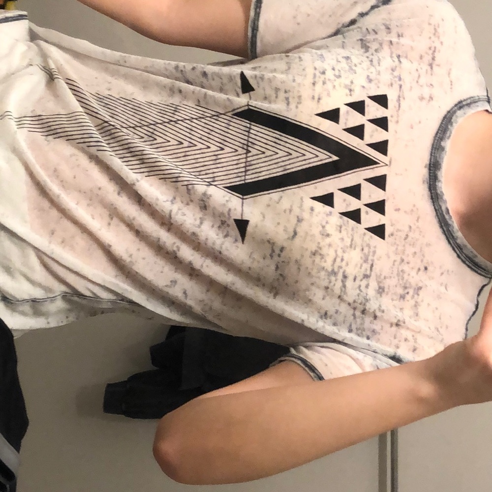 Shirt - Picture 2 of 3